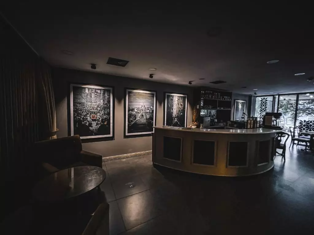 کافی‌شاپ All Seasons Hotel